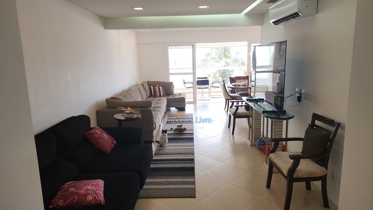Apartment for vacation rental in Guarujá (Pitangueiras)
