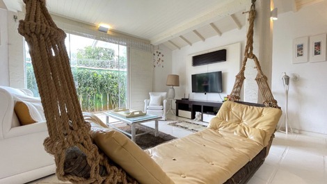 Casa em Geribá a poucos metros da praia