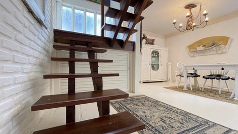 Casa em Geribá a poucos metros da praia