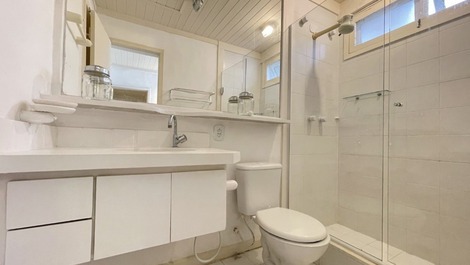 Casa em Geribá a poucos metros da praia