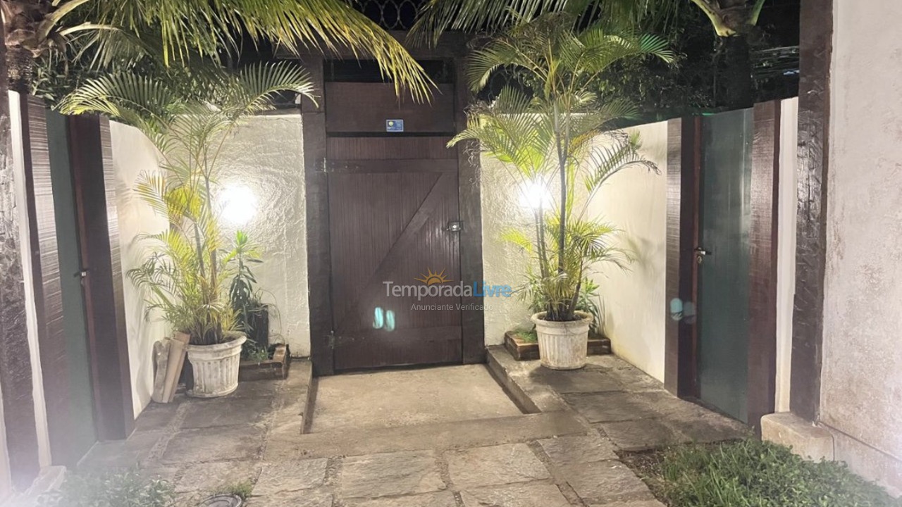 Casa para aluguel de temporada em Armacao dos Buzios (Bosque Geribá)