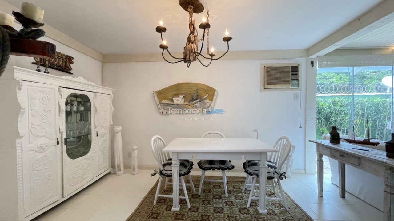 Casa para aluguel de temporada em Armacao dos Buzios (Bosque Geribá)
