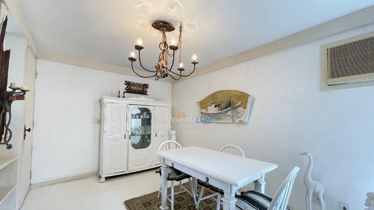 Casa para aluguel de temporada em Armacao dos Buzios (Bosque Geribá)