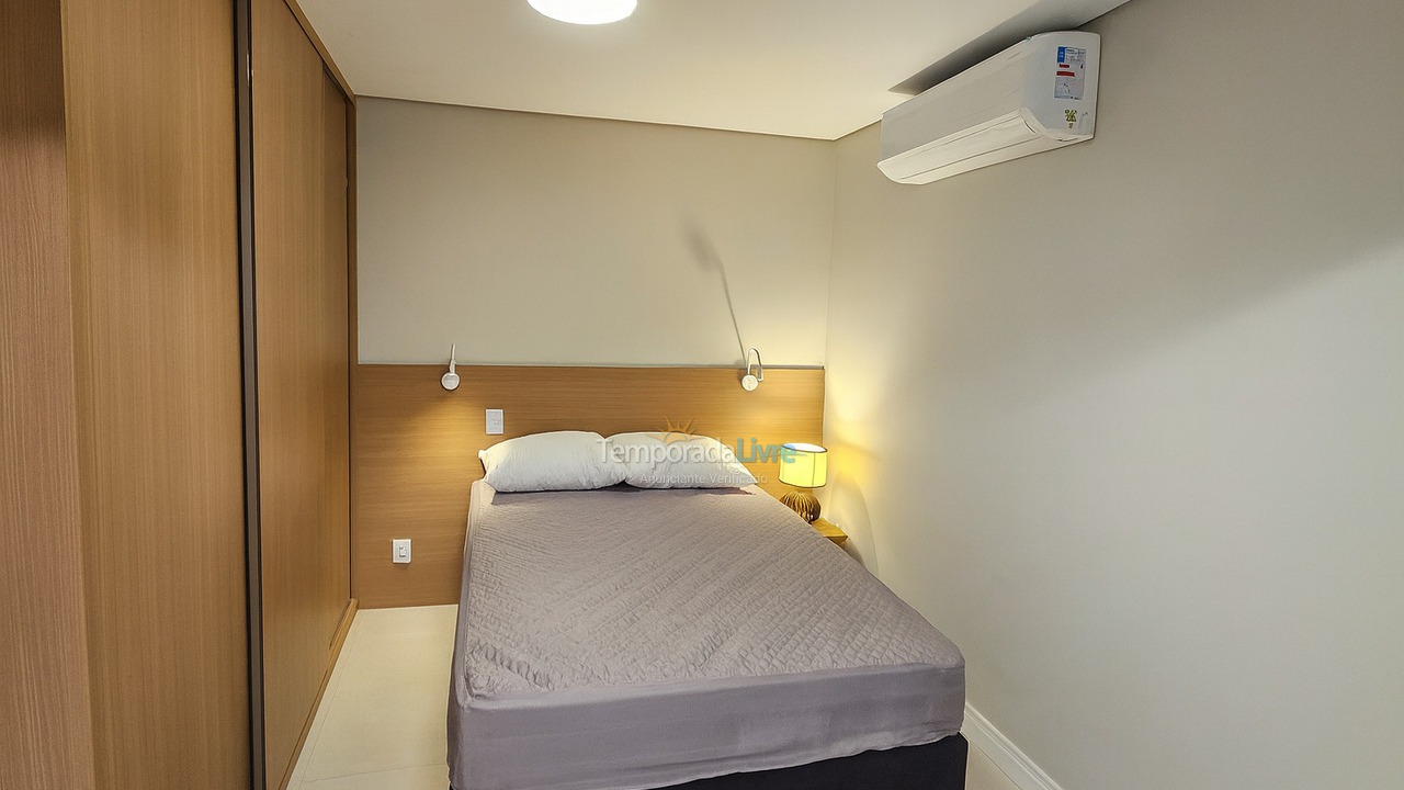 Casa para alquiler de vacaciones em Guarujá (Enseada)