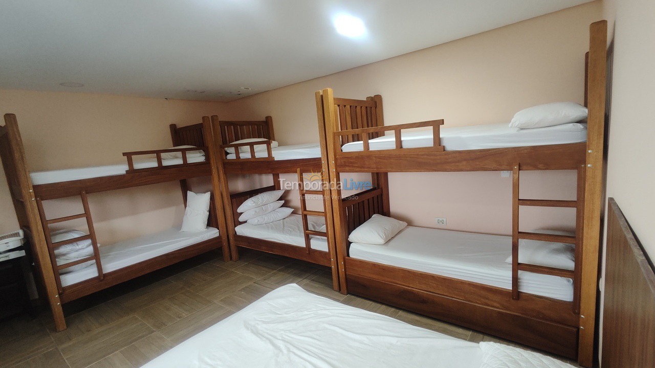 Chácara / sítio para aluguel de temporada em Mairinque (Parque Morumbi Antes do Eebandilha)