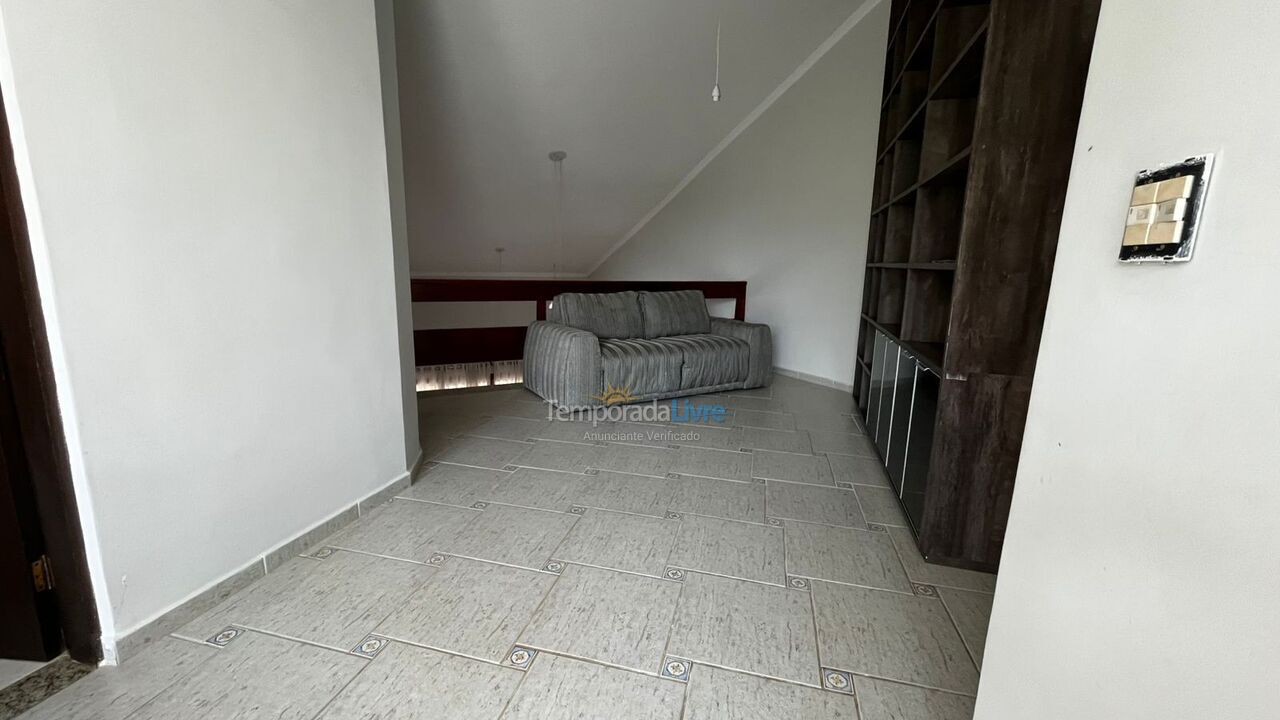 Casa para aluguel de temporada em Bertioga (Riviera de São Lourenço)