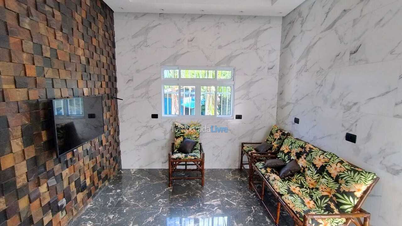 Casa para aluguel de temporada em Bertioga (Jd Refúgio Cantão do Indaiá)