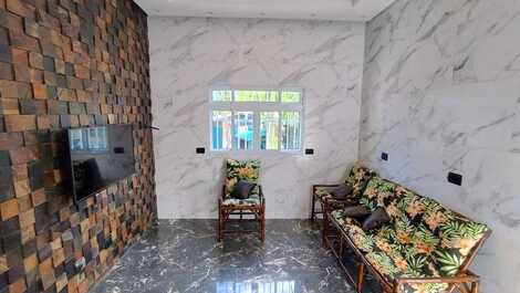 Casa no Cantão do Indaiá com 3 dormitórios pé na areia