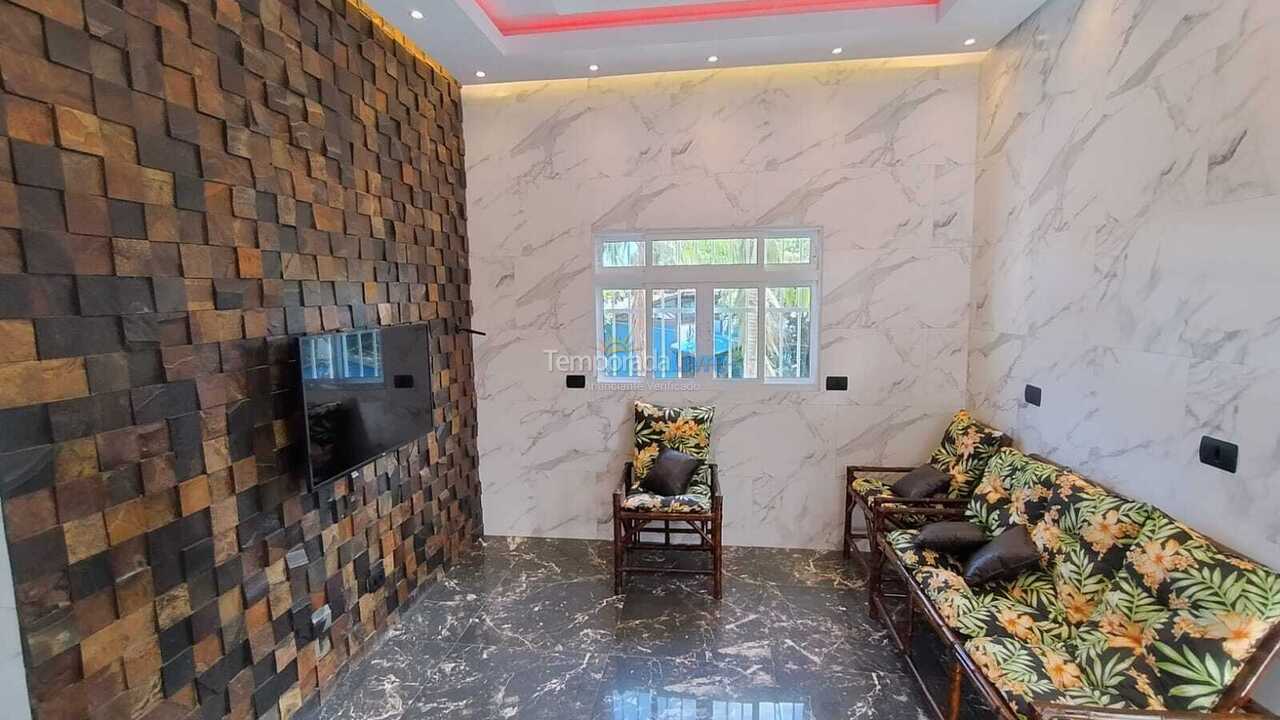 Casa para aluguel de temporada em Bertioga (Jd Refúgio Cantão do Indaiá)