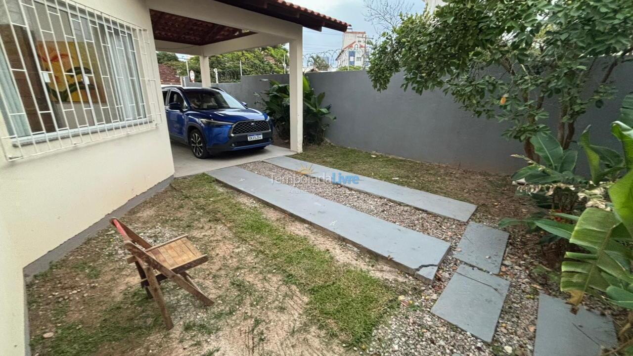 Apartamento para alquiler de vacaciones em Florianopolis (Praia dos Ingleses)