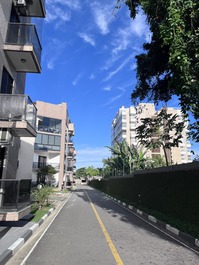 Apartment with pool close to the beach