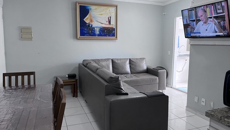 Apartamento a 200 metros de la playa de Enseada, Bertioga