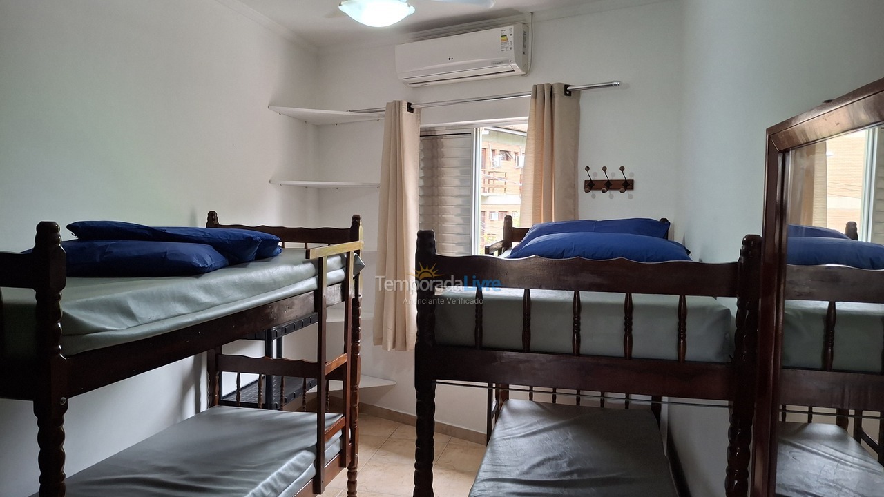 Casa para alquiler de vacaciones em Ubatuba (Praia das Toninhas)