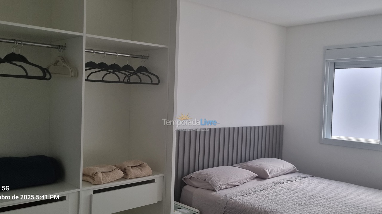 Apartamento para aluguel de temporada em Florianopolis (Praia dos Ingleses)