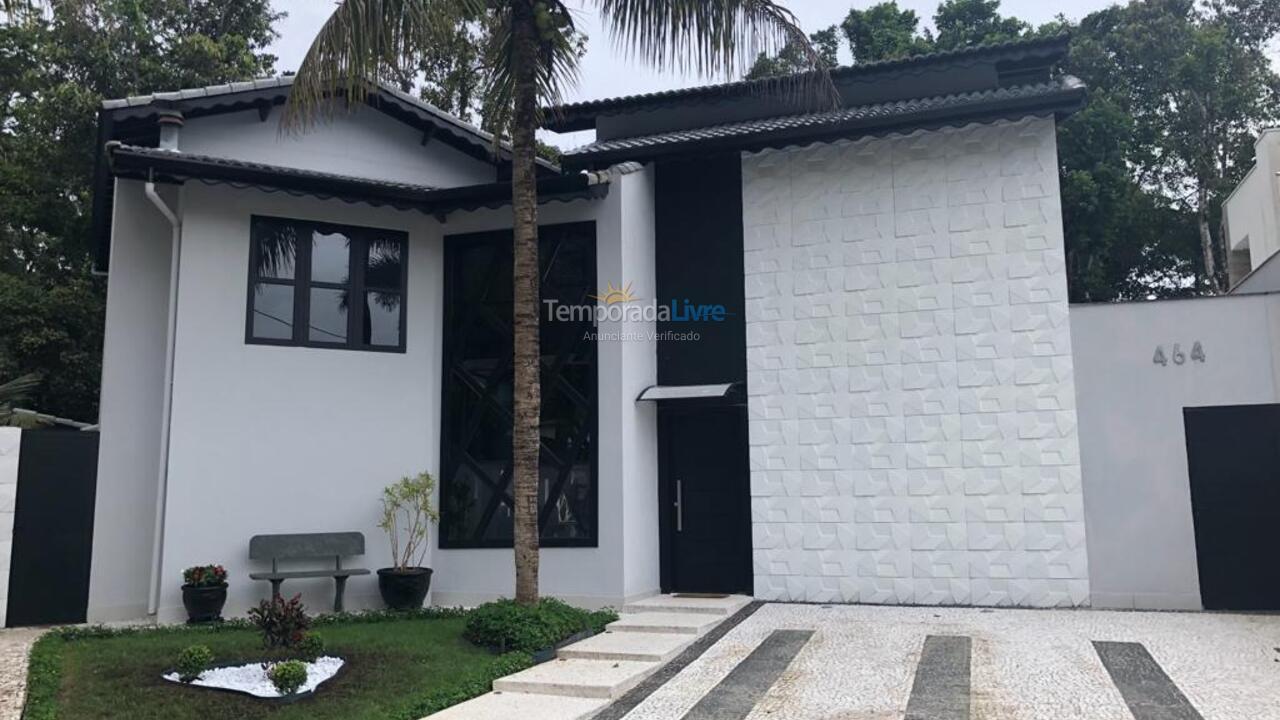 Casa para aluguel de temporada em Bertioga (Riviera de São Lourenço)