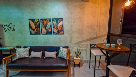 Apartment in the city center near Escarpas with air conditioning, bed linens and towels.