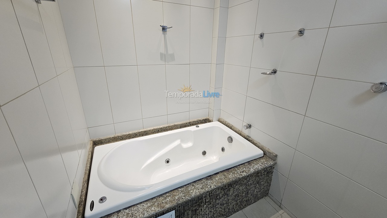 Casa para aluguel de temporada em Guarujá (Enseada)