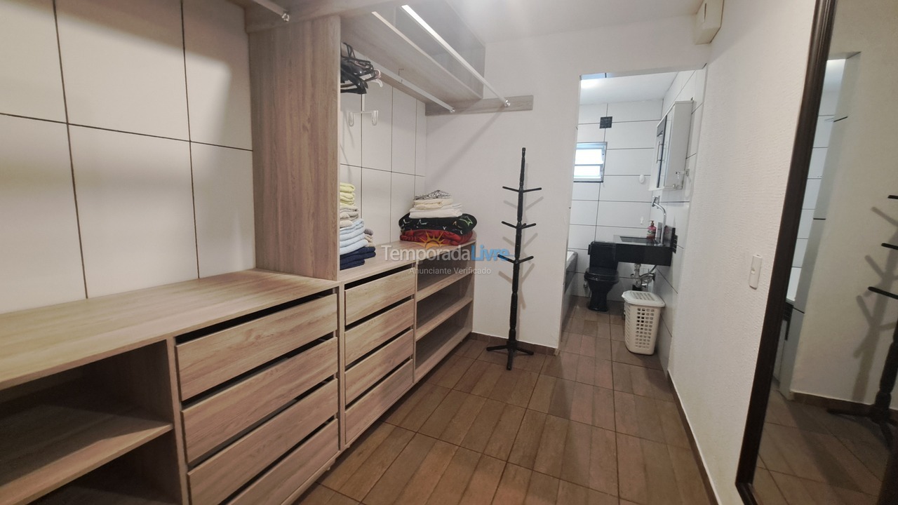 Apartamento para alquiler de vacaciones em Florianopolis (Praia dos Ingleses)