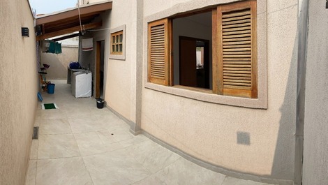 HOUSE WITH POOL IN ITAGUÁ (CASCATA HOUSE)