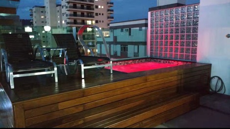 Apartment for rent in Guarujá - Enseada