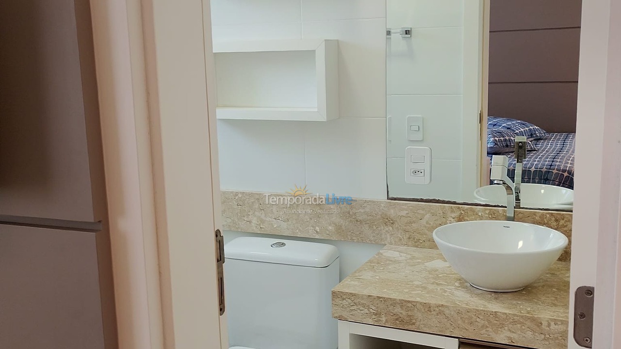 Apartamento para aluguel de temporada em Porto Belo (Perequê)