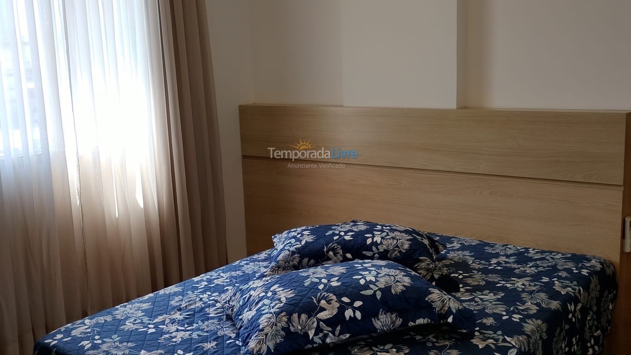 Apartamento para aluguel de temporada em Porto Belo (Perequê)