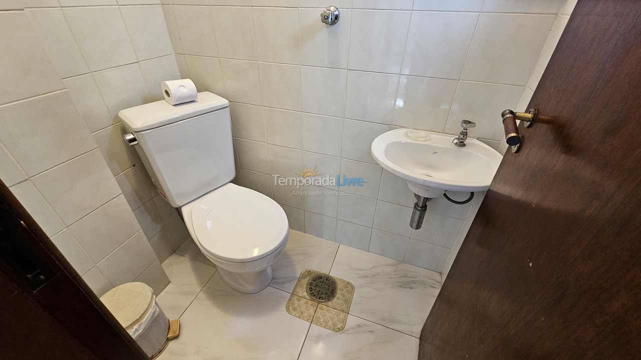 Apartamento para aluguel de temporada em Guarujá (Enseada)