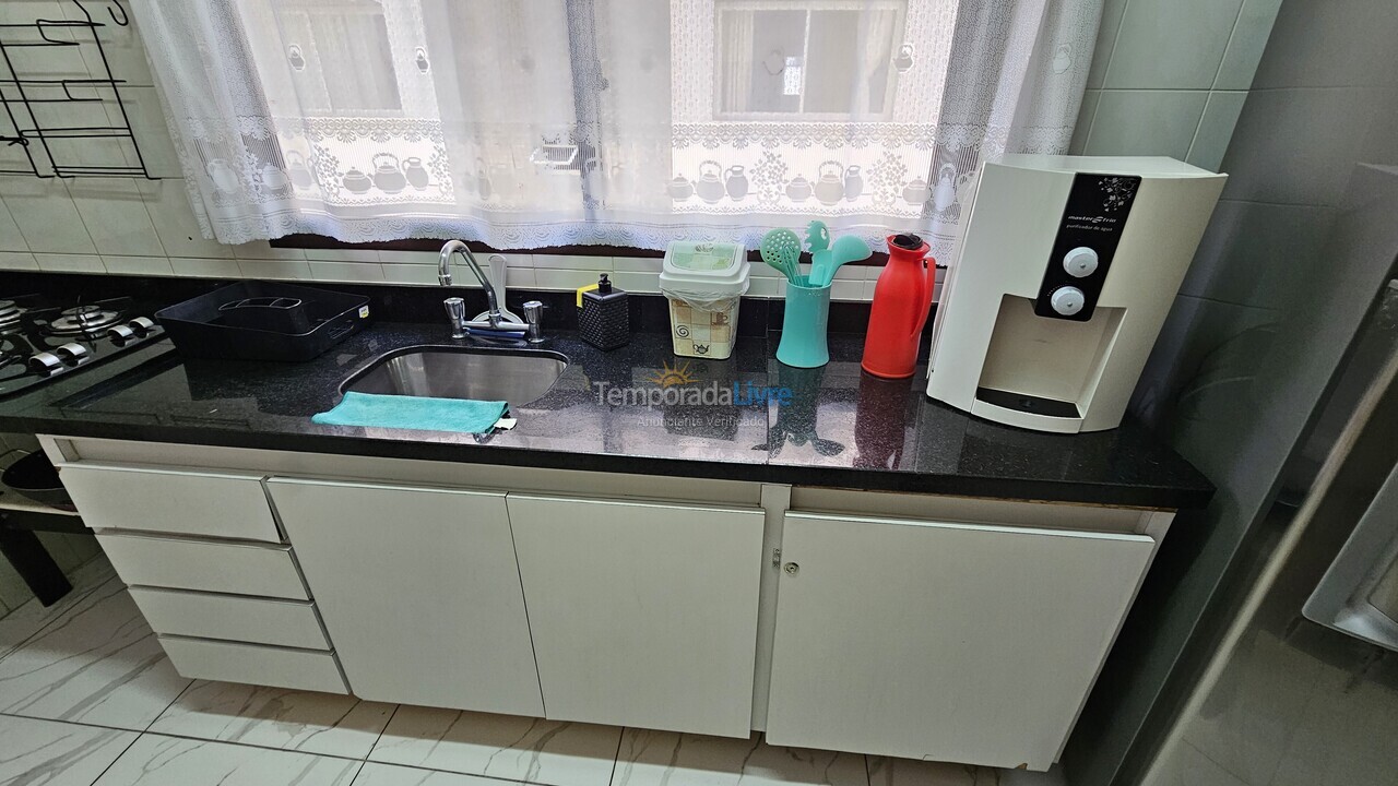 Apartamento para aluguel de temporada em Guarujá (Enseada)