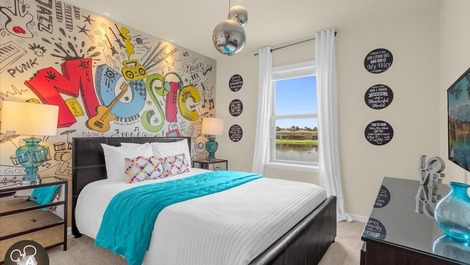 5-bedroom house in Orlando