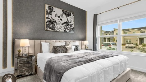 Hopede-se em uma casa com 7 quartos perto de Disney