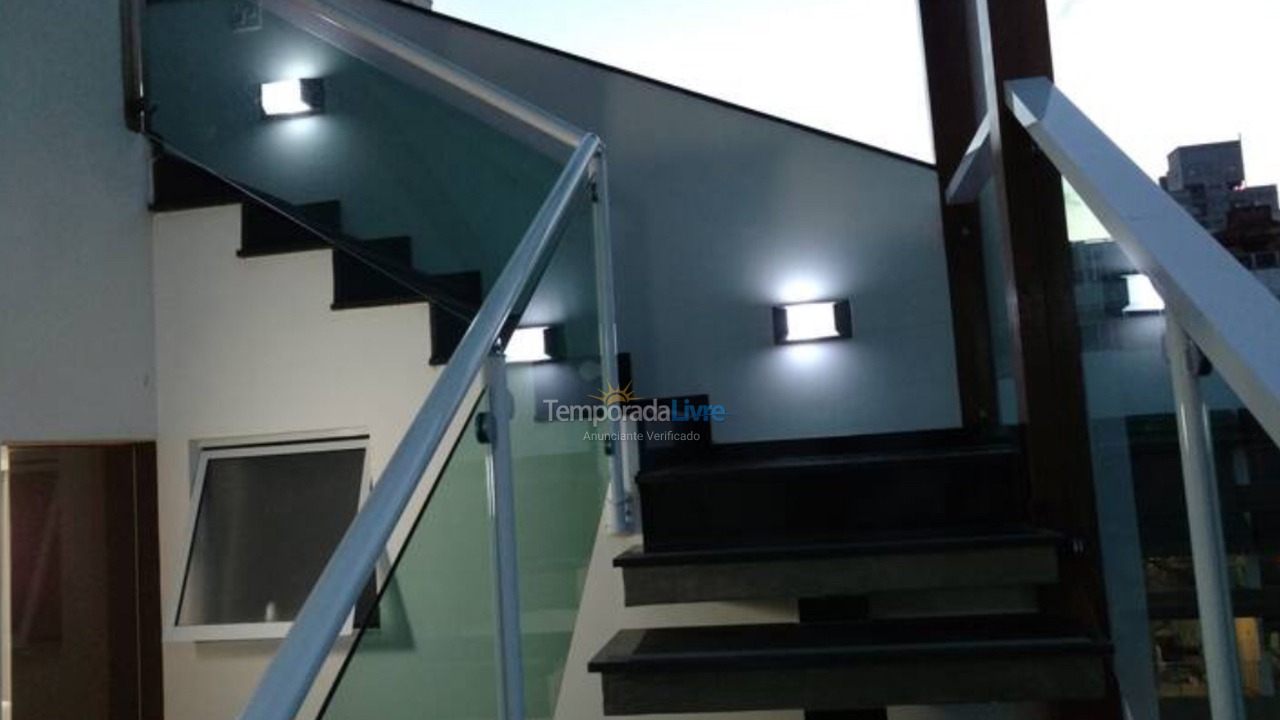 Apartment for vacation rental in Guarujá (Enseada)