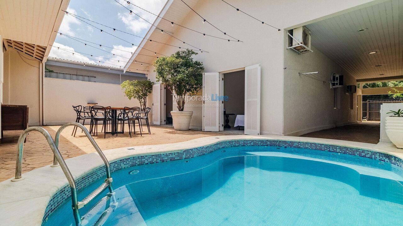 House for vacation rental in Guarujá (Praia do Pernambuco)