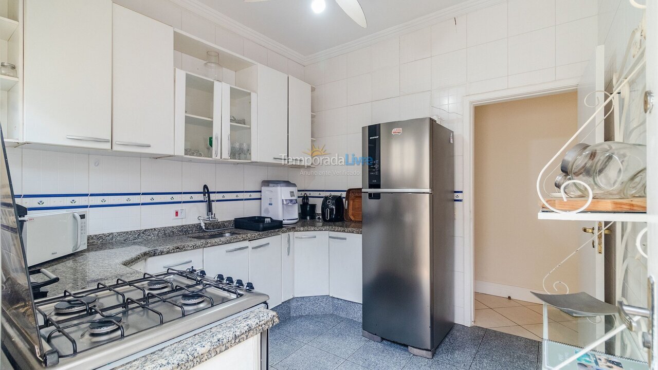 House for vacation rental in Guarujá (Praia do Pernambuco)