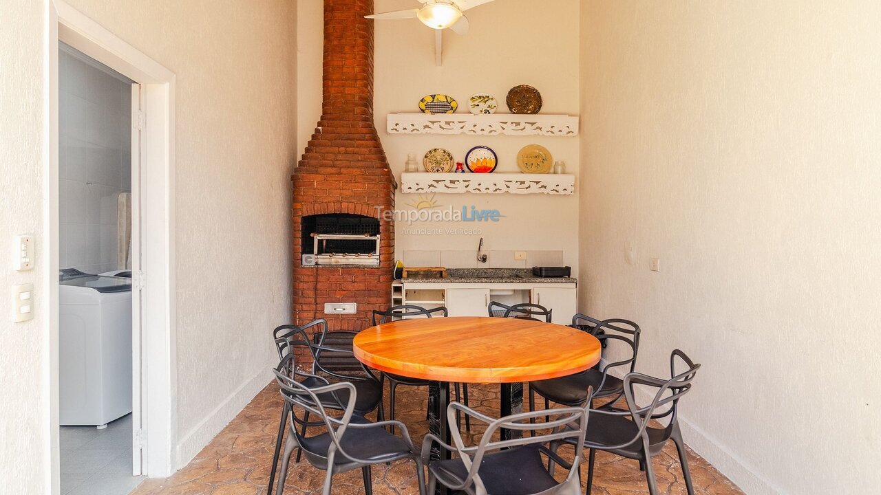 House for vacation rental in Guarujá (Praia do Pernambuco)