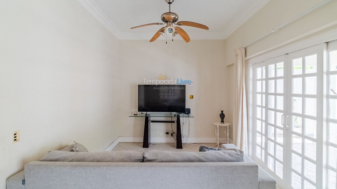 House for vacation rental in Guarujá (Praia do Pernambuco)