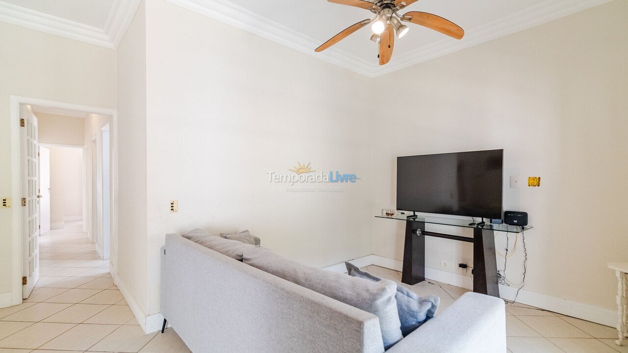 House for vacation rental in Guarujá (Praia do Pernambuco)