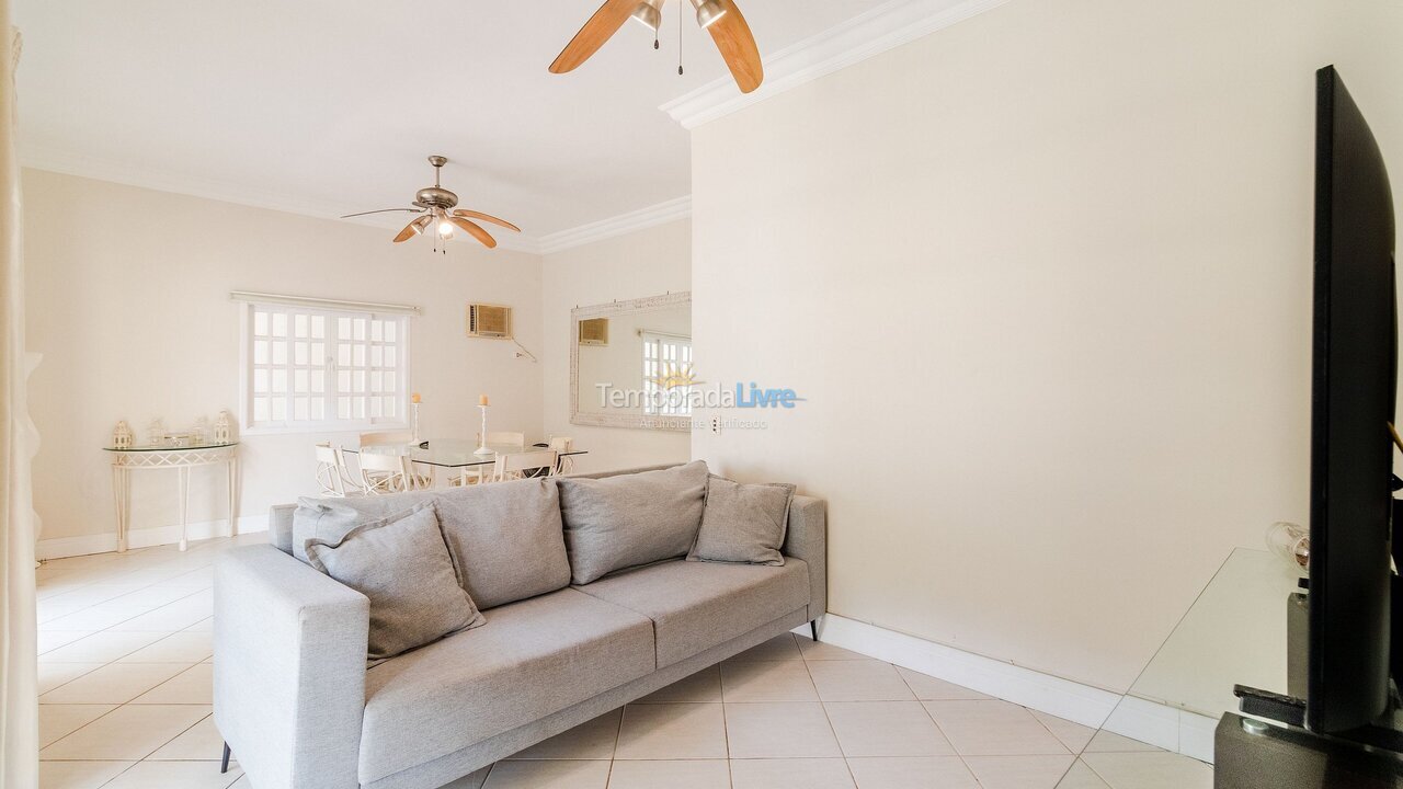 House for vacation rental in Guarujá (Praia do Pernambuco)