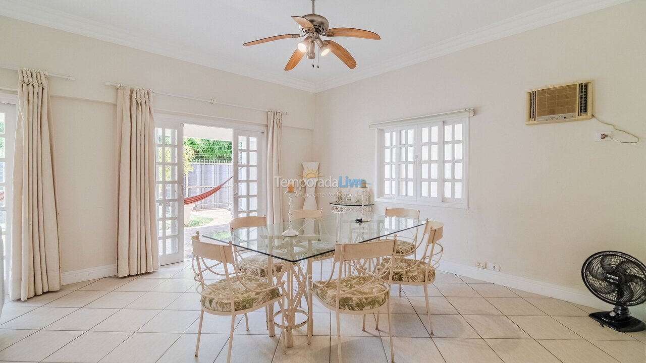 House for vacation rental in Guarujá (Praia do Pernambuco)