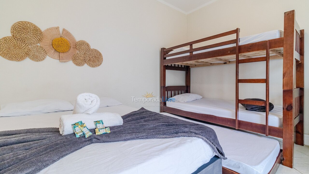 House for vacation rental in Guarujá (Praia do Pernambuco)