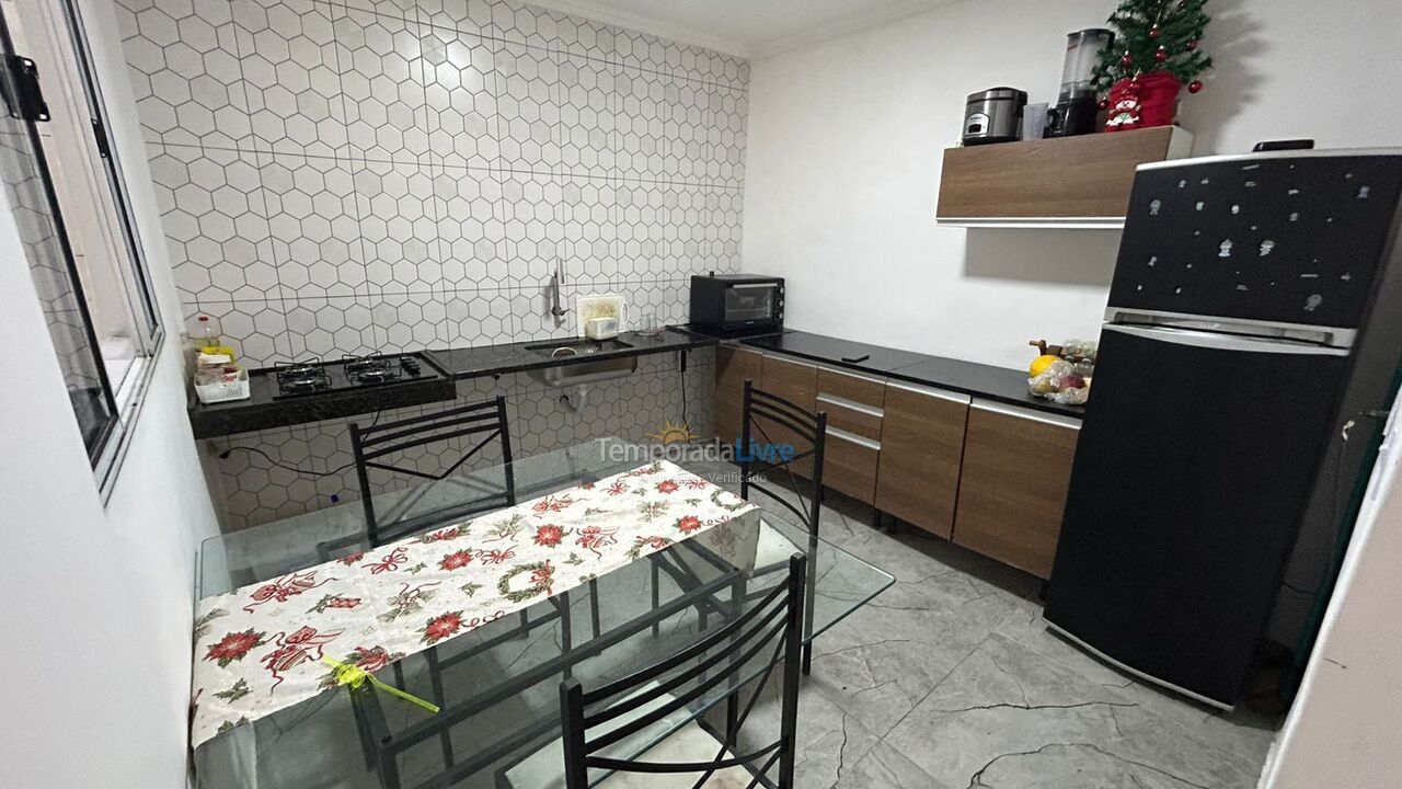 Casa para aluguel de temporada em Ubatuba (Taquaral)