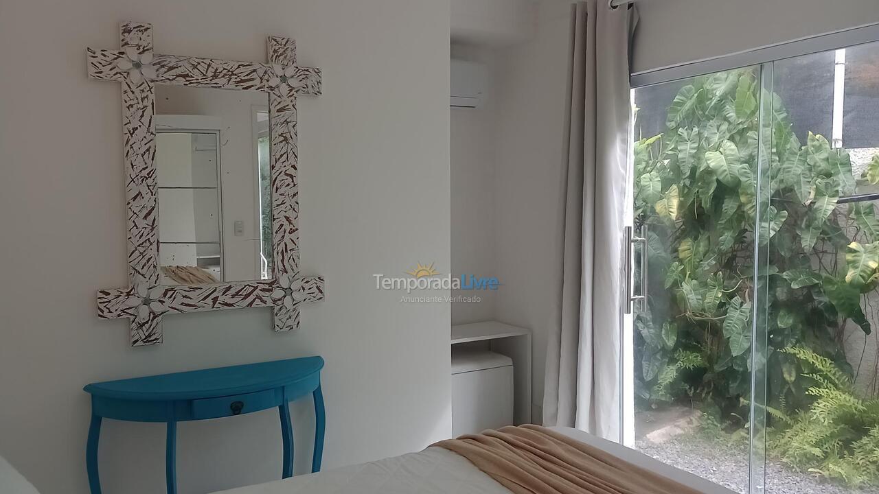 Casa para aluguel de temporada em Camaçari (Praia de Guarajuba)