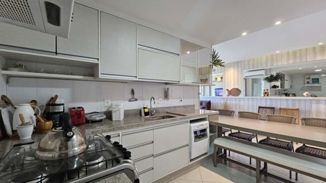 Apartment with beautiful sea view.