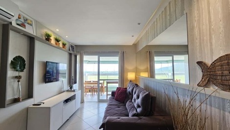 Apartment with beautiful sea view.