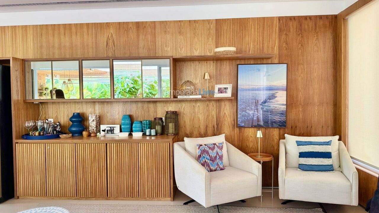 Casa para aluguel de temporada em São Sebastião (Praia da Baleia)