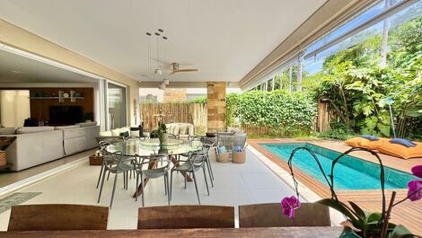 CASA DISPONIVEL NA PRAIA DA BALEIA