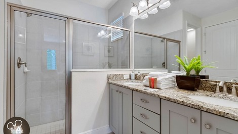 Casa en Kissimmee con 6 habitaciones.