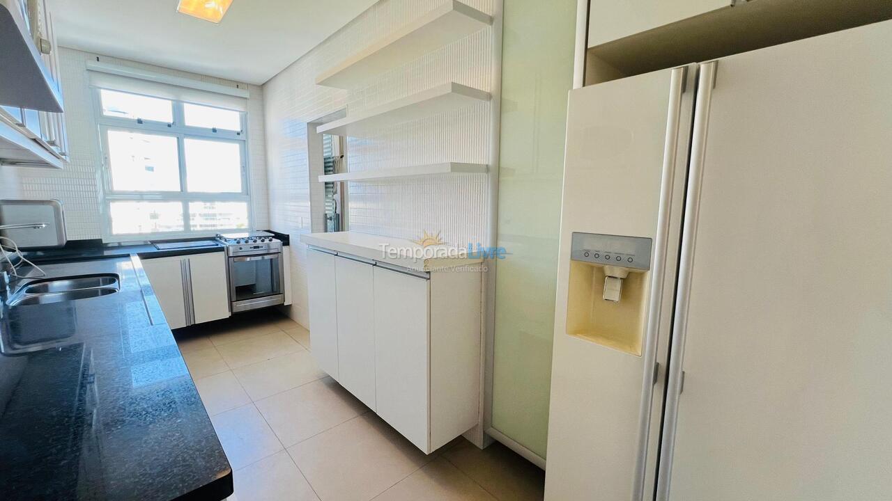 Apartamento para aluguel de temporada em Bertioga (Riviera de São Lourenço)