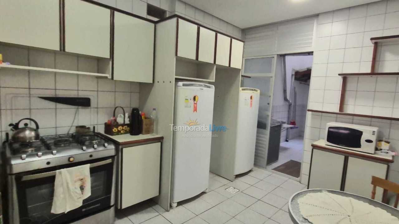 Apartamento para aluguel de temporada em Florianopolis (Praia dos Ingleses)