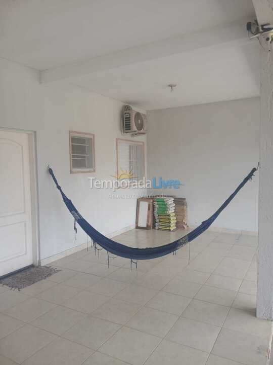 Casa para aluguel de temporada em Ubatuba (Maranduba)