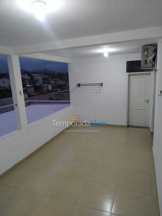 Casa para aluguel de temporada em Ubatuba (Maranduba)